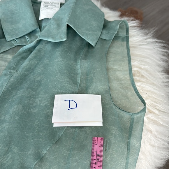 CHANEL 2 Pieces Silk Camisole & Top - Picture 13 of 13